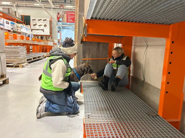 fa62bf78-66da-42ad-9cab-c163932db31f